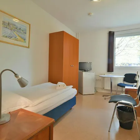 Skybasic Hotel apartamentowy 3*