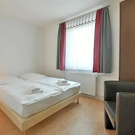 Hotel apartamentowy Skybasic 3*