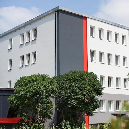 Aparthotel Skybasic 3*