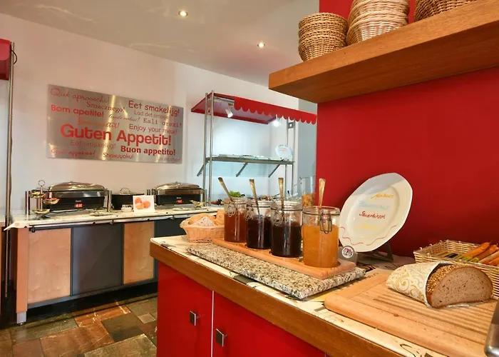 Hotel apartamentowy Skybasic 3*